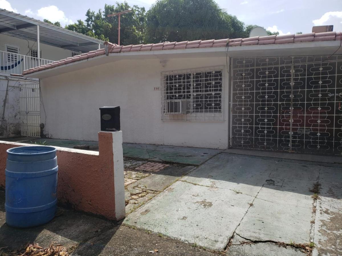 Figueroa Guest Rooms In Country Club San Juan Exterior photo