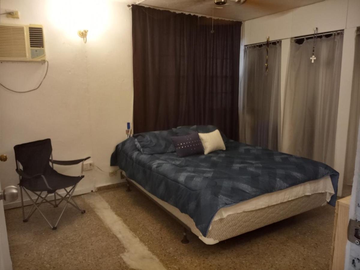 Figueroa Guest Rooms In Country Club San Juan Exterior photo